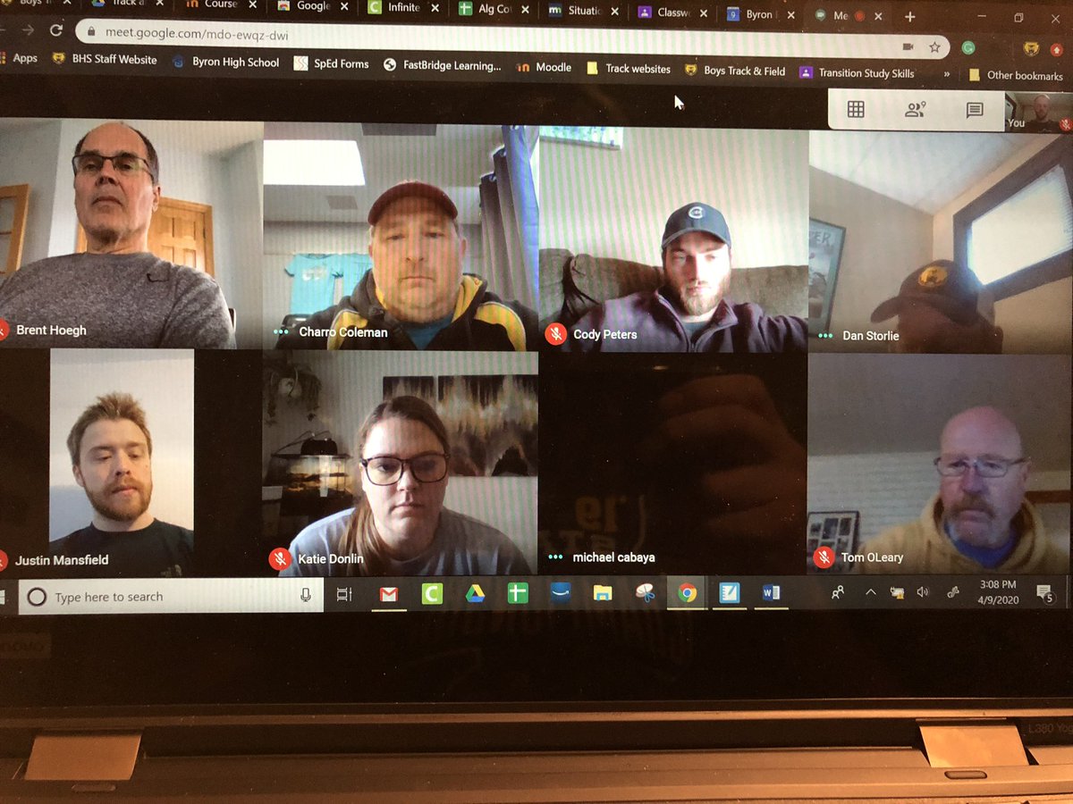 ByronBearsTrack's tweet photo. Weekly coaches meeting is in progress. It’s nice getting together as a coaching staff to discuss training plans. @ByronActivities https://t.co/Y4B9VCxXDz