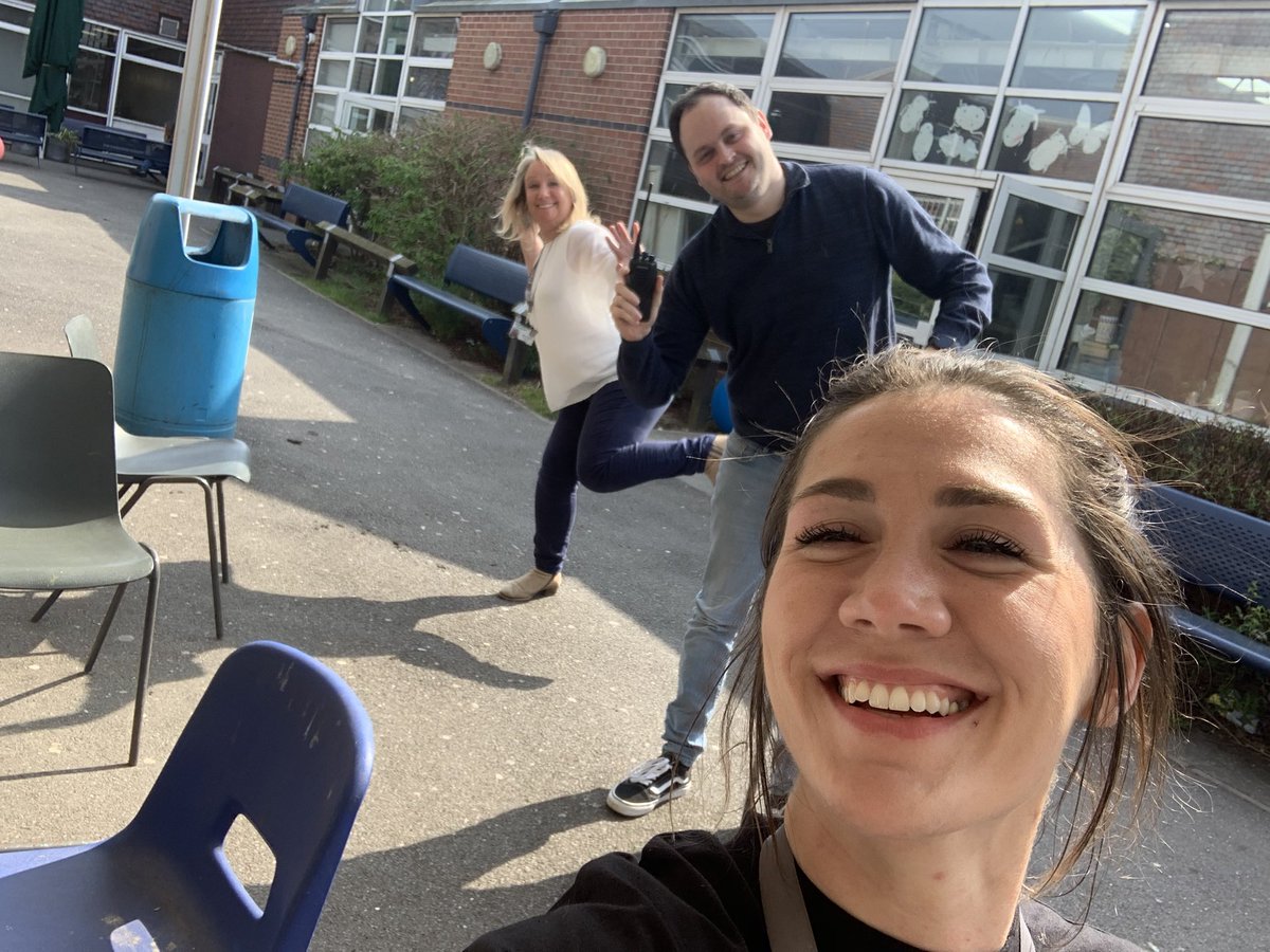 ChelloArtDept's tweet photo. Easter holidays In school saw a social distance selfie, table tennis, pottery, hide and seek, space hoppers and Kahoot! A day In the life of keyworkers 🤓 #keyworker #Easter2020 #TeacherStrong @ChelloAcademy https://t.co/FEbIpwt1Fm