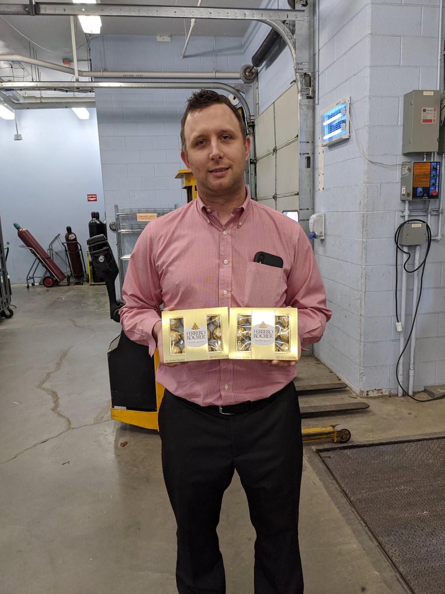 BCHSFoundation's tweet image. This #ThankfulThursday we want to say a resounding thank you to Ferrero Canada for the donation of Ferrero Rocher chocolates and Tic Tac Gum for ALL of the employees at the BCHS. We are incredibly grateful for your generosity! #TeamBrantford #ThankYou