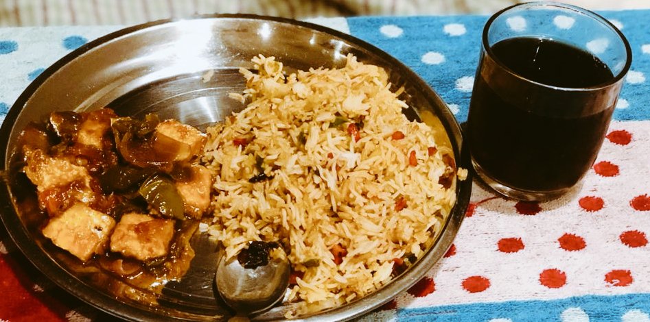 _PreetiPandey's tweet photo. #cooking
#friedricechillipaneer
#day16activity
#acceptthechallenge
#coronastaysafeathome
#kuchkaregaIndia
#tabhitojiyegaIndia
#21dayslockdown
#21activity
#21picupload
Specially for my Younger Brother n Sister Doctor's #CoronaWarriors as they r on hard duties...Tried for them .. https://t.co/8vOQ2isVNi