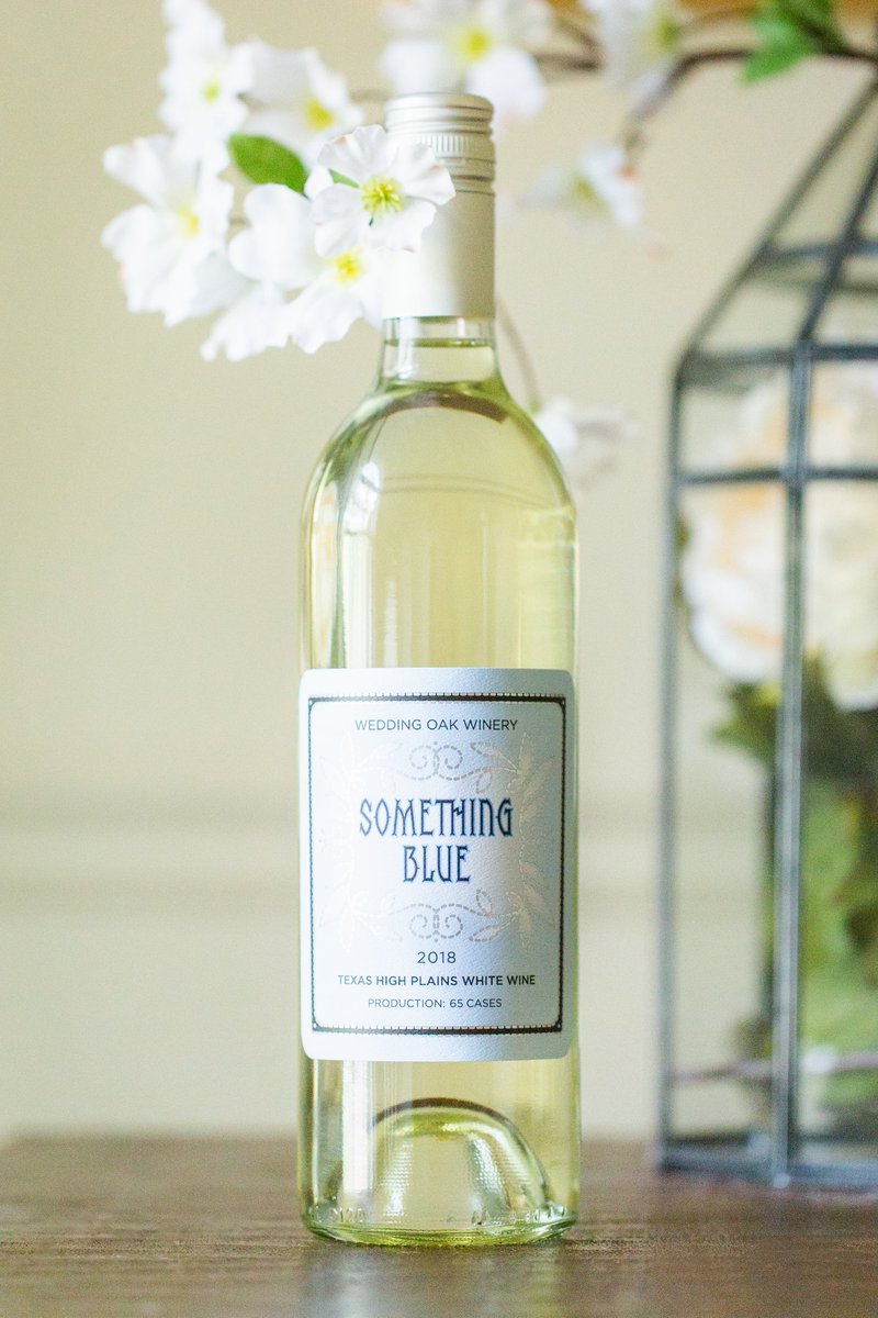Upon opening a bottle of our Something Blue 2018, you're greeted w/ the immediate bouquet of tangerines, apricots, &amp; marmalade. Slightly sweetened to enhance the soft mouth feel &amp; bring out the intense fruit.
#txwine #wine