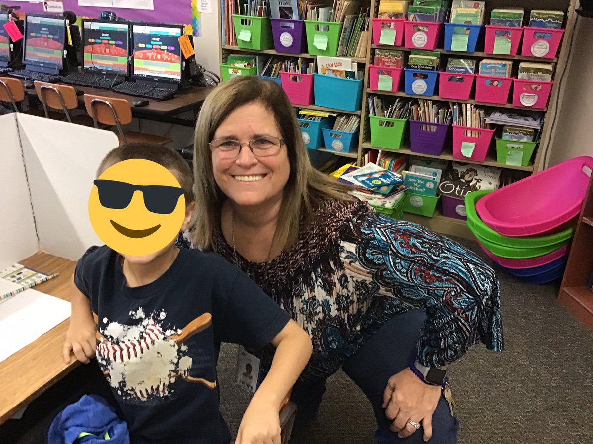 CBosse_CRE's tweet photo. A shout out for the amazing HES staff that is working so hard to transform education while supporting Hornets and their families through distance learning. @m_rowe @ARStallman https://t.co/Anf4oBgfpu