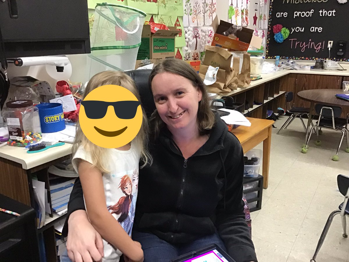 CBosse_CRE's tweet photo. A shout out for the amazing HES staff that is working so hard to transform education while supporting Hornets and their families through distance learning. @m_rowe @ARStallman https://t.co/Anf4oBgfpu
