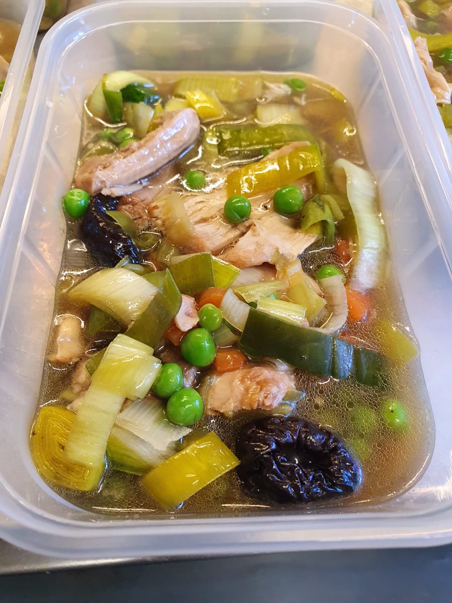 If anyone is worried about feeding themselves, family, friends or neighbours please get in touch. Absolutely no judgement ❤ #faversham #donateadinner