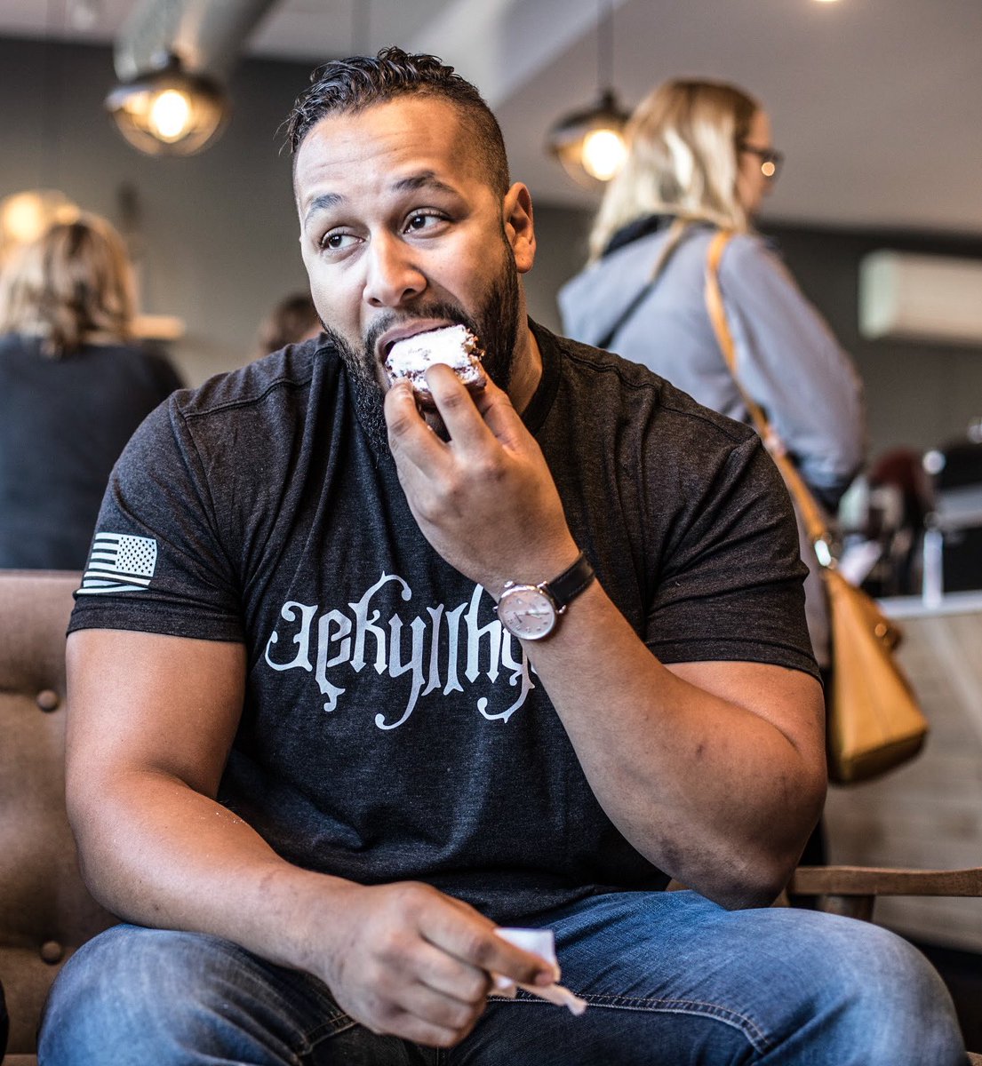 Jekyll_HYDE_App's tweet photo. Welp, cheers to another 2 weeks to our fellow Michigan folks. https://t.co/rXdvtxr5fP
.
.
#quarantine #corona #covid #doughnuts #jekyllhyde #jh #cheers #stateofemergency #stilllifting #fitness #functionalfitness #eat #tshirt #dog #garagegym #athomeworkouts #bodyweightexercises https://t.co/joMPisNKGl
