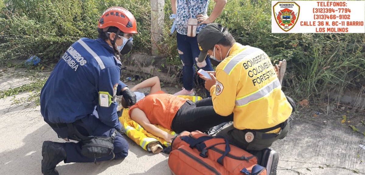 colombianFiref1's tweet photo. @fcarrilloflorez @PGN_COL hasta la fecha de hoy hay más de 400 cuerpos de Bomberos Voluntarios en Colombia que vienen trabajando con las uñas, sin que los Alcaldes Municipales hayan firmando un convenio y/o contrato para el servicio público escéncial de Bomberos y ahora COVID-19 https://t.co/a566uwfA3N