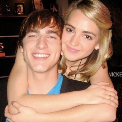 𖣘︎༆︎  @HeffronDrive 𝐚𝐧𝐝  @katelyntarver 𝐩𝐢𝐜𝐬 𝐟𝐫𝐨𝐦 𝐁𝐢𝐠 𝐓𝐢𝐦𝐞 𝐑𝐮𝐬𝐡 - 𝐚 𝐭𝐡𝐫𝐞𝐚𝐝 𝐝𝐞𝐝𝐢𝐜𝐚𝐭𝐞𝐝 𝐭𝐨 𝐉𝐞𝐧𝐝𝐚𝐥𝐥 𝐟𝐚𝐧𝐬. 𝐈𝐧𝐬𝐩𝐢𝐫𝐞𝐝 𝐛𝐲 𝐭𝐡𝐞 𝐫𝐞𝐜𝐞𝐧𝐭 𝐊𝐨𝐟𝐟𝐞𝐞 𝐖𝐢𝐭𝐡 𝐊𝐞𝐧𝐝𝐚𝐥𝐥 𝐥𝐢𝐯𝐞𝐬𝐭𝐫𝐞𝐚𝐦.