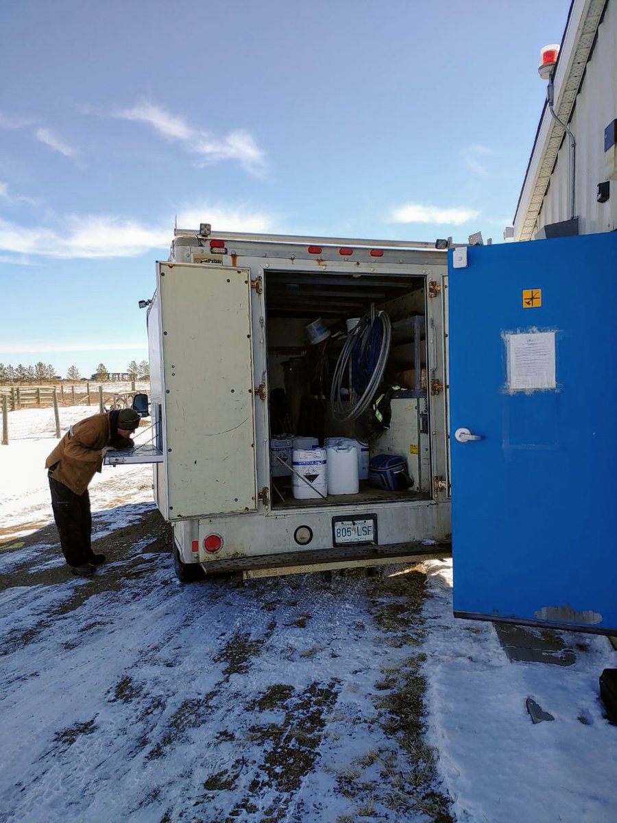 atap_ca's tweet photo. ATAP is performing an urgent #disinfection, #flushing, and #sampling for a public agency today and into the weekend 👨🔧💧📝🌊#superchlorination https://t.co/uTAwbG3YlO