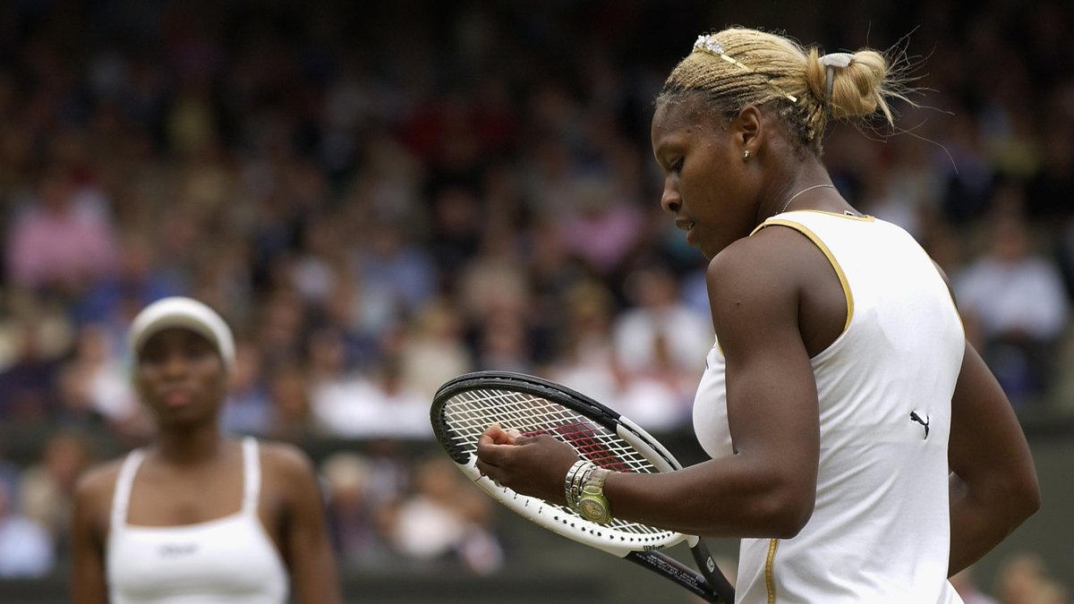 Grand Slam  #32002 WimbledonDef. Venus Williams 7-6(4), 6-3Racket: Hyper Hammer 6.2 OS 110