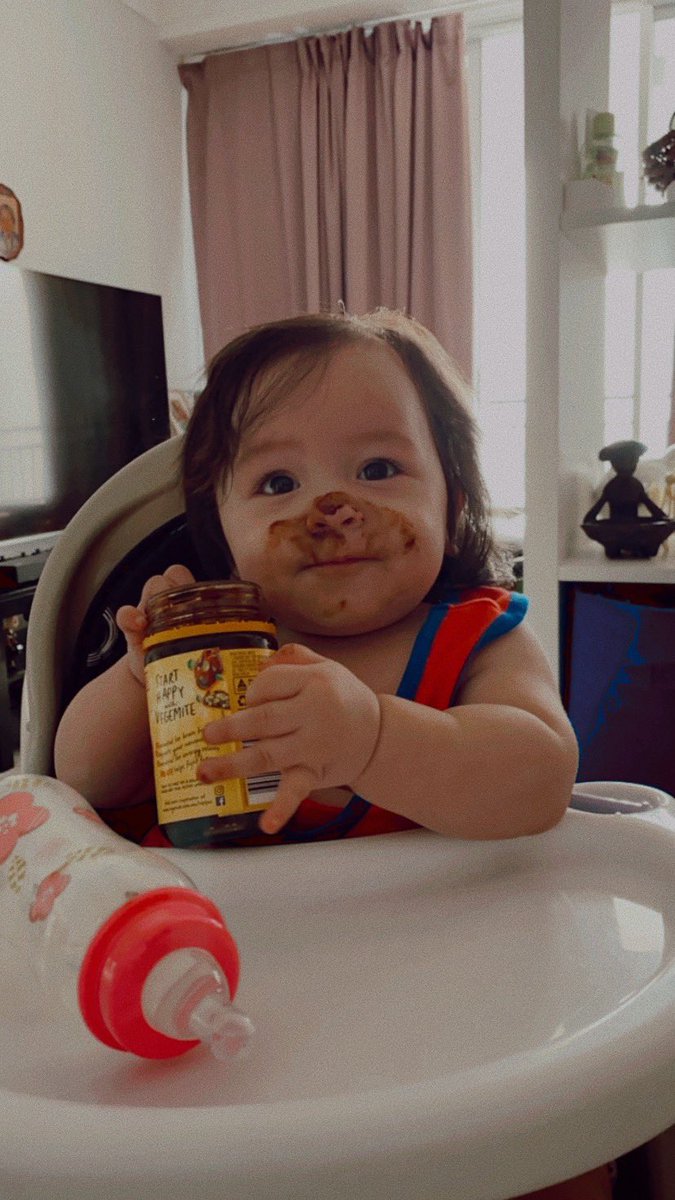 mardabz's tweet photo. The vegemite kid!😁😋 @Vegemite https://t.co/IjI9qelXtA