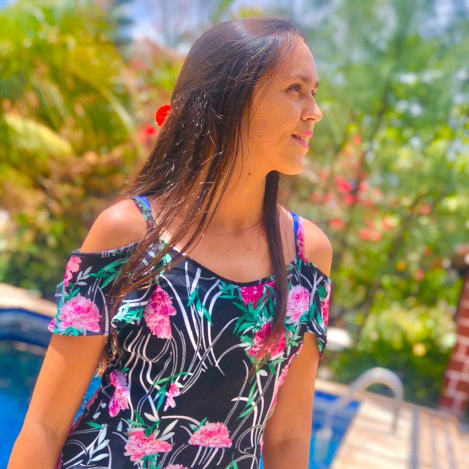 suianeloiola's tweet photo. #NewProfilePic https://t.co/QBpejdMbTW