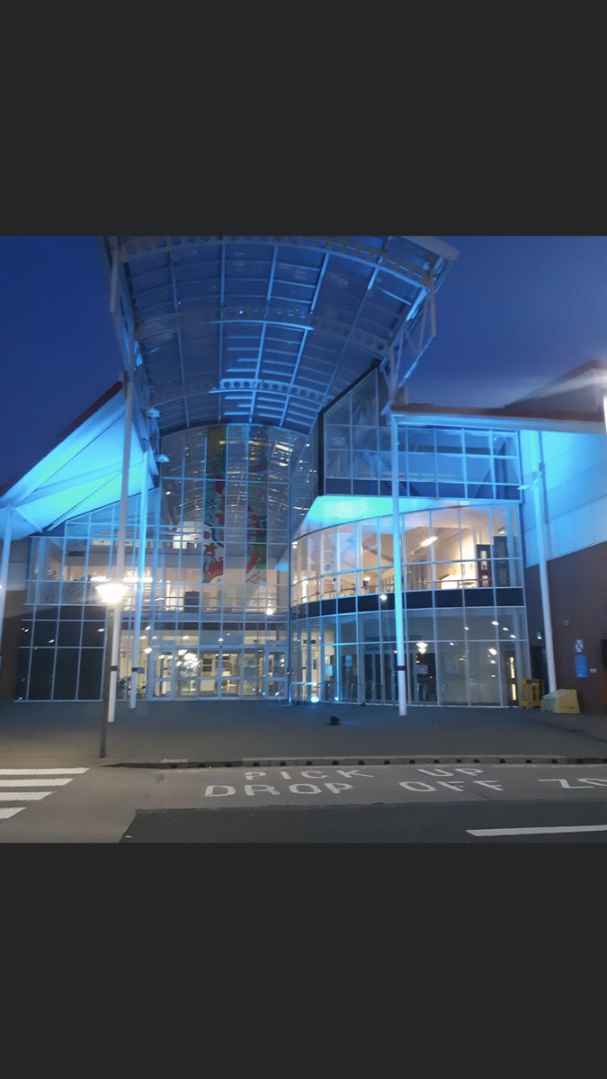 SamVictor's tweet photo. Neath Port Talbot Hospital lit up blue tonight #ClapForTheNHS  #ClapForOurCarers @SwanseabayNHS @BrianOwens68 @SharriePrice https://t.co/vVTM26y4vA