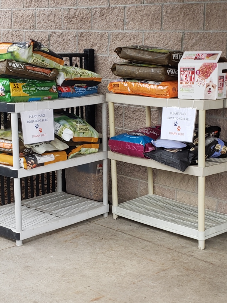 TrinitySvcs's tweet image. When the Will County Humane Society put out an emergency call for puppy food, the Trinity Barkery answered the call. Bonni Kelly and Shirley Lewis dropped off a donation of food and treats! #TrinityStrong