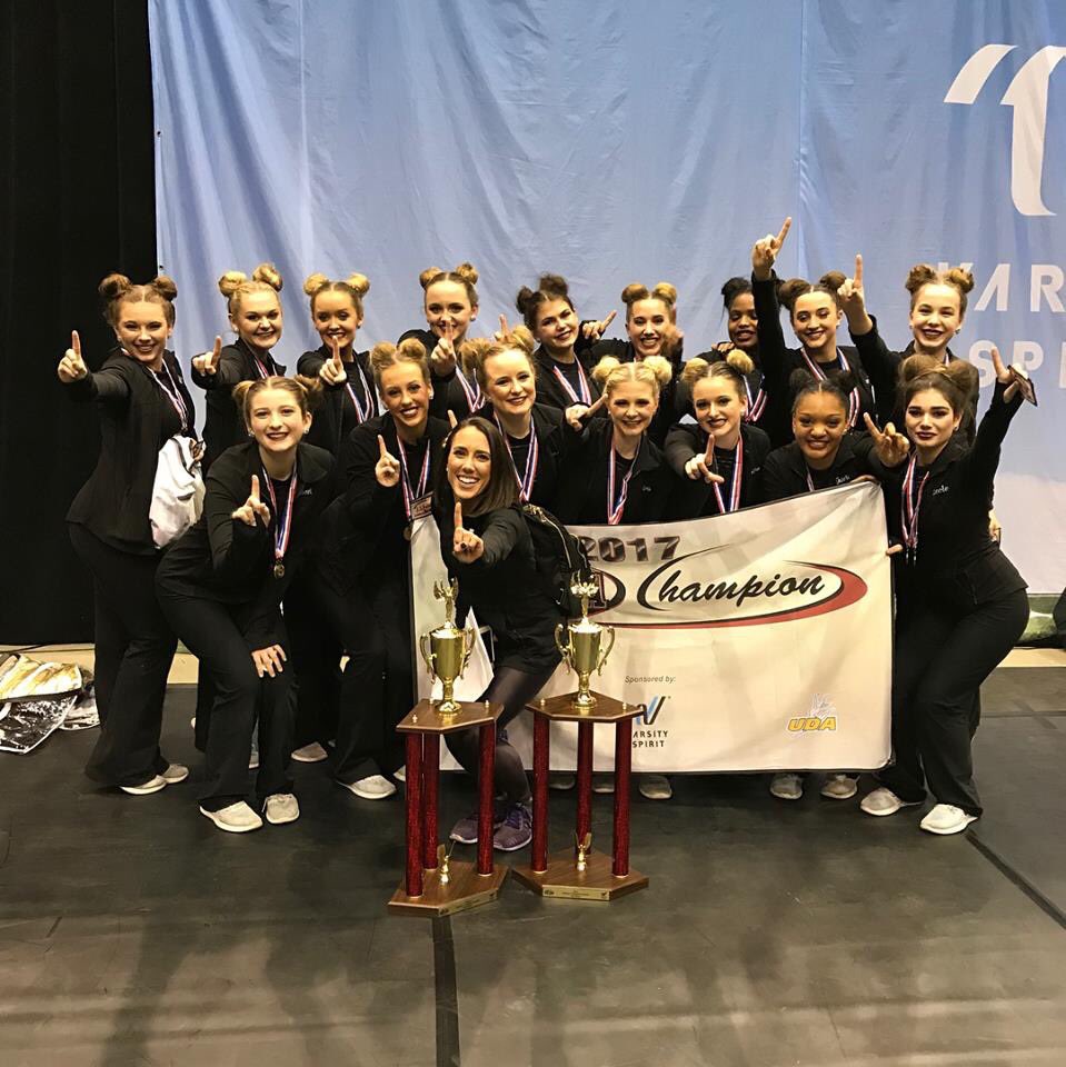 DCdanceteams's tweet photo. We π this Throwback of 2017! #tbt #doublestatechamps #smallvarsity https://t.co/J7pdLa3OPN