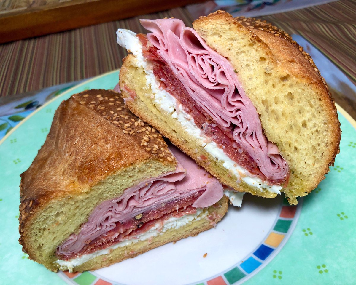 TonyAtTheTable's tweet photo. Made a nice #sangwich with #mortadella, #soppressatapiccante, fresh #mozzarella, dried Calabrese oregano, #AlbanoCarrisi’s extra virgin olive oil, &amp; red wine vinegar on hot #doubleseeded #SemolinaBread from #FragalesBakery.  #JACKPOT #TonyMangia #AtTheTableWithTony #MANGIA https://t.co/q6lyGZr3Eh