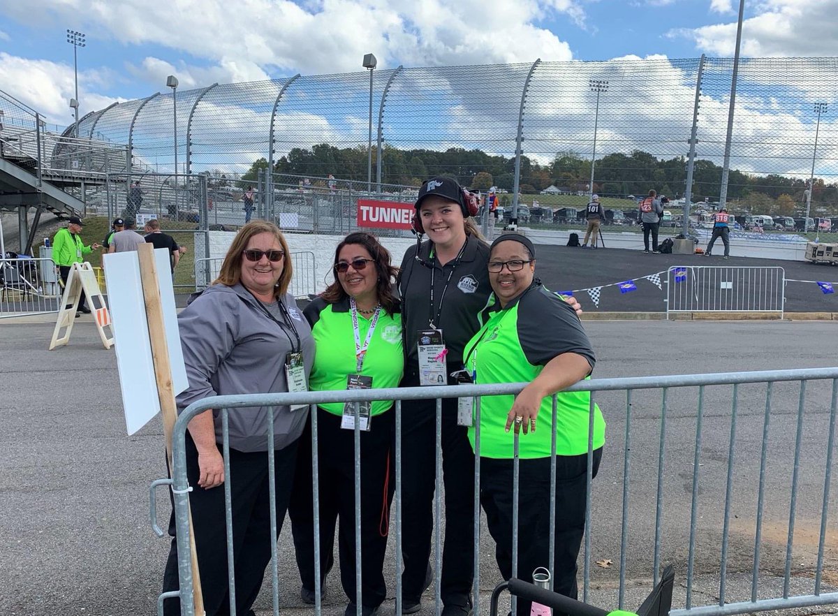 RhinoSportsVT's tweet photo. #tbt to Martinsville🏎💨 https://t.co/GoWWsU60jm