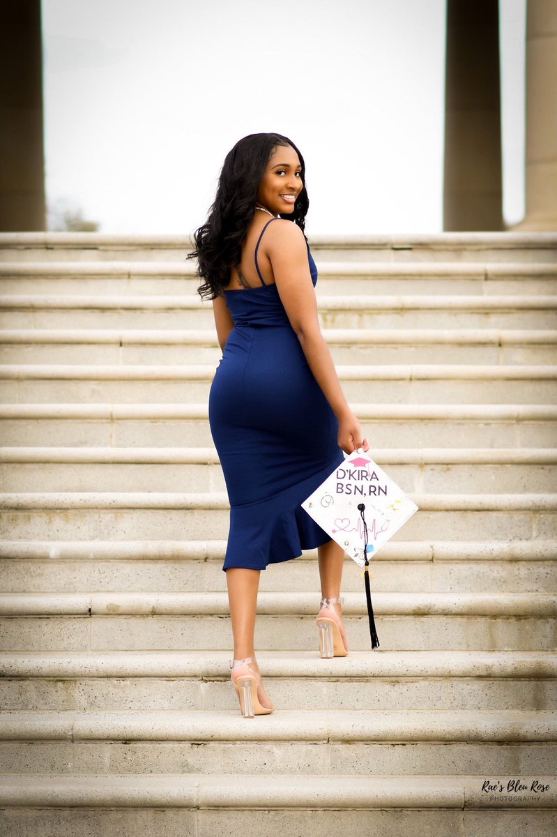DKiraaaa's tweet photo. I did it in 4 years‼️ I started college at South Alabama in 2016. I was pregnant &amp; straight out of high school. I pushed myself daily. NO breaks,NO time off. somehow I pulled it off. It was very challenging but I made it🤩while being a full time mom &amp; student..BSN, RN loading👩🏽‍⚕️🎓 https://t.co/4KXp6yFA4P