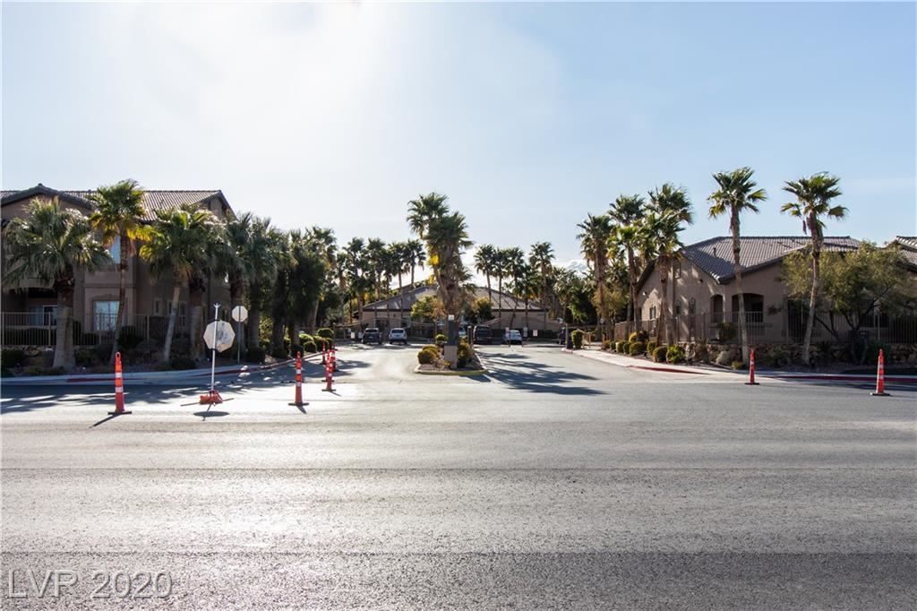 ryno_real's tweet photo. New property just listed in 89113 - https://t.co/711tyX8smh https://t.co/7K1PwrPouU