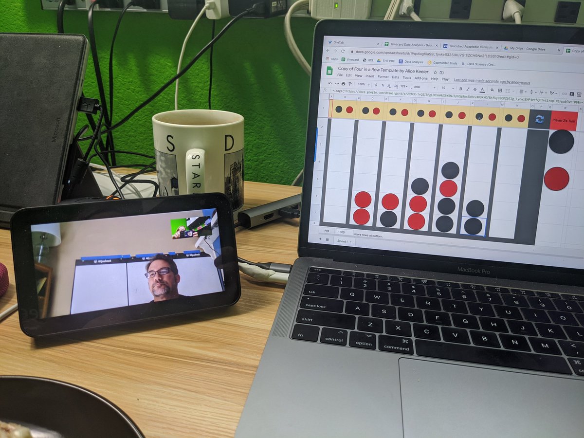 alicekeeler's tweet image. Playing virtual Connect 4 with @cbrownLmath alicekeeler.com/connectfour #googlesheets