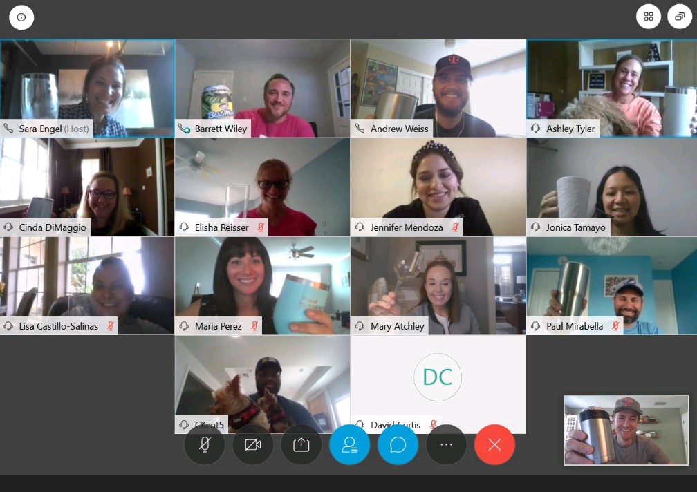 Another awesome happy hour with our South Regional Marketing Team!!!! Cheers y'all🍹🍺🍻🍷🍸 #BeMagenta #RuleYourDay