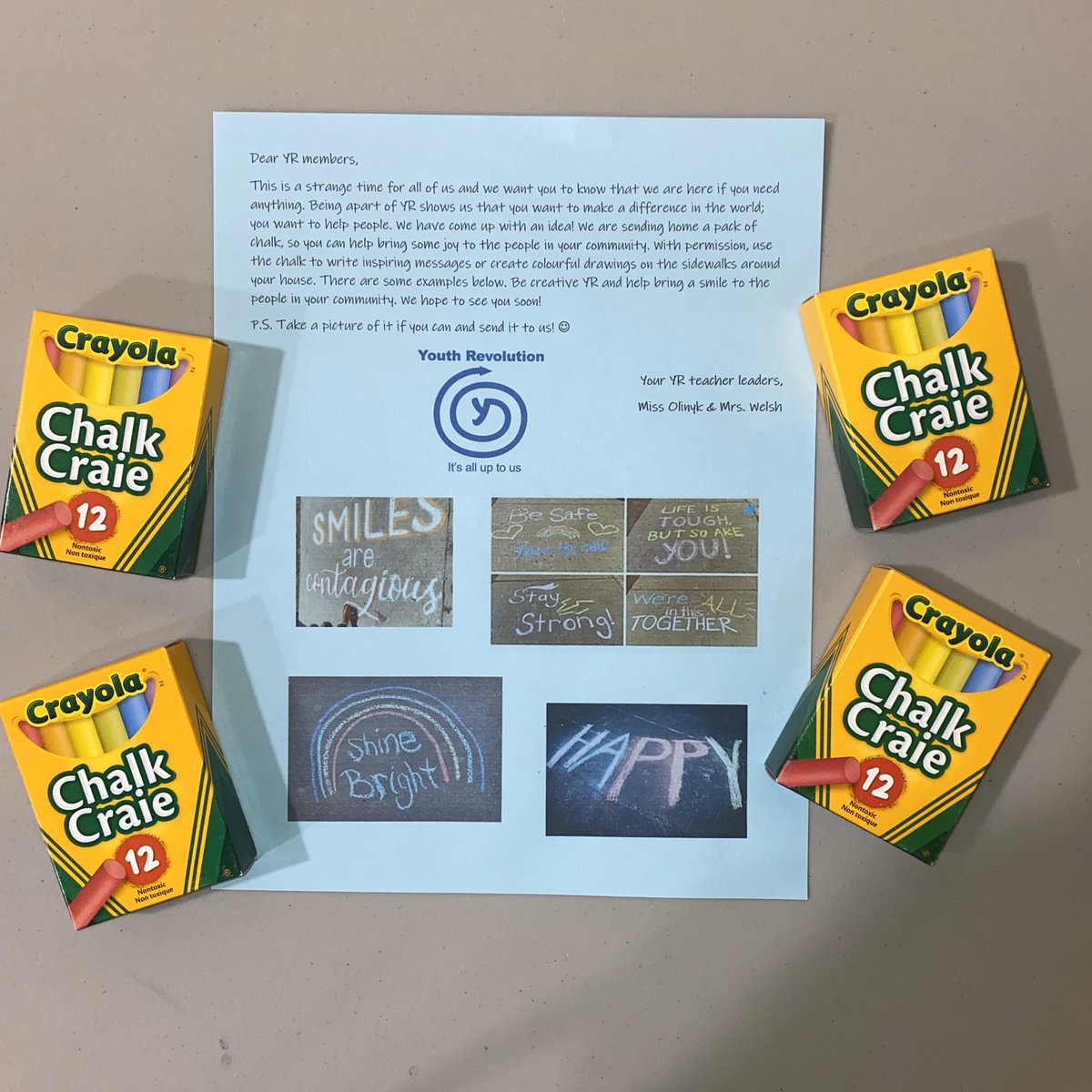 MissOlinyk's tweet photo. Betty Gibson YR team is on a mission to bring smiles to the people in their community by decorating the sidewalks with drawings and positive messages. @BettyGibson_BSD @YR_in_BrandonMB #WereAllInThisTogether https://t.co/cyl23sXrbI