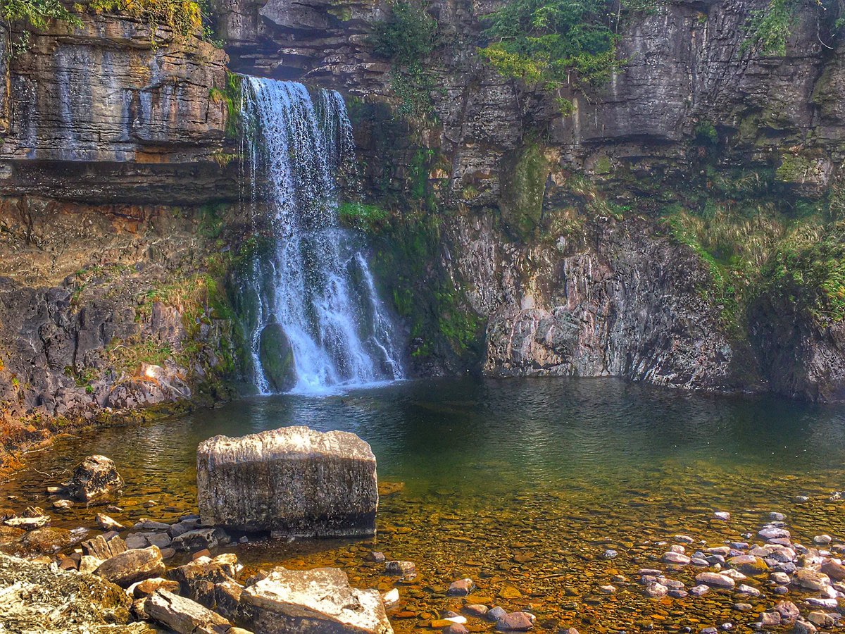HouseOfHartnell's tweet photo. Dreaming of days like these #wildswimming #wildswimmingyorkshireman #ingleton #ingletonwaterfallstrail #chasingwaterfalls #skinnydipping https://t.co/H4oFPuk2DI