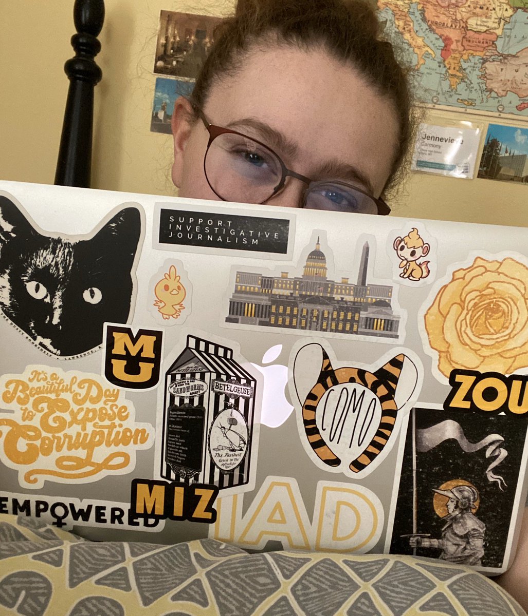 car_monet's tweet photo. I’m always repping college gear with my black+gold laptop! #ThisisEIP @LPS_EIP https://t.co/kG5Jj4lEE0