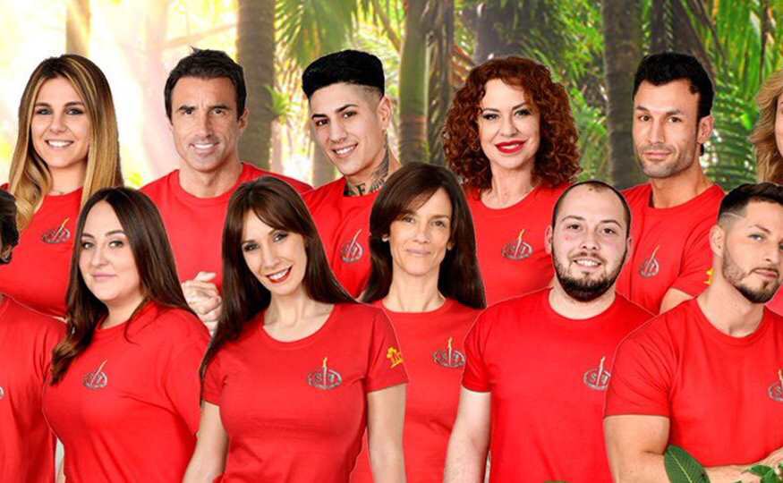 LaCasa_Fuerte_'s tweet photo. ¿Creéis que hay *TONGO* este año en Supervivientes2020?

❤️: No
🔄: Sí

#SVGala8 #Supervivientes2020 https://t.co/06nBAdpkp5