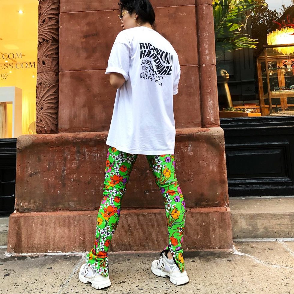 fan4thepeople's tweet image. merrily chic Balenciaga stretch satin leggings worn by Jean Chung @jeanalina . soho, NYC

#balenciaga #balenciagapants #sohostyle #aestheticstyle #coolkicks #instastreetwear #inspostyle #stylishwomen #outfitgirl #ootdinspo