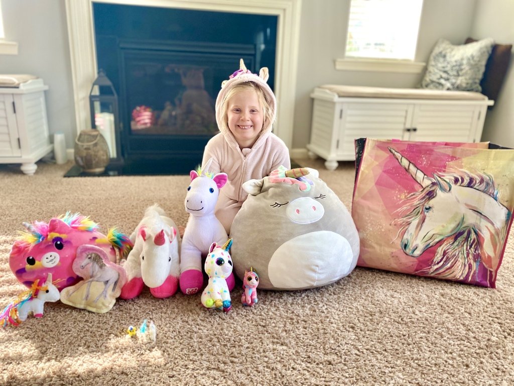 BransJessica's tweet photo. Happy National Unicorn Day!! THIS picture of Avery made me smile after hearing the news that we won't return to our actual classroom this year. Very thankful for technology so we can remain connected with our students!!
#Cethedgehogs https://t.co/CtP3tnAkXn