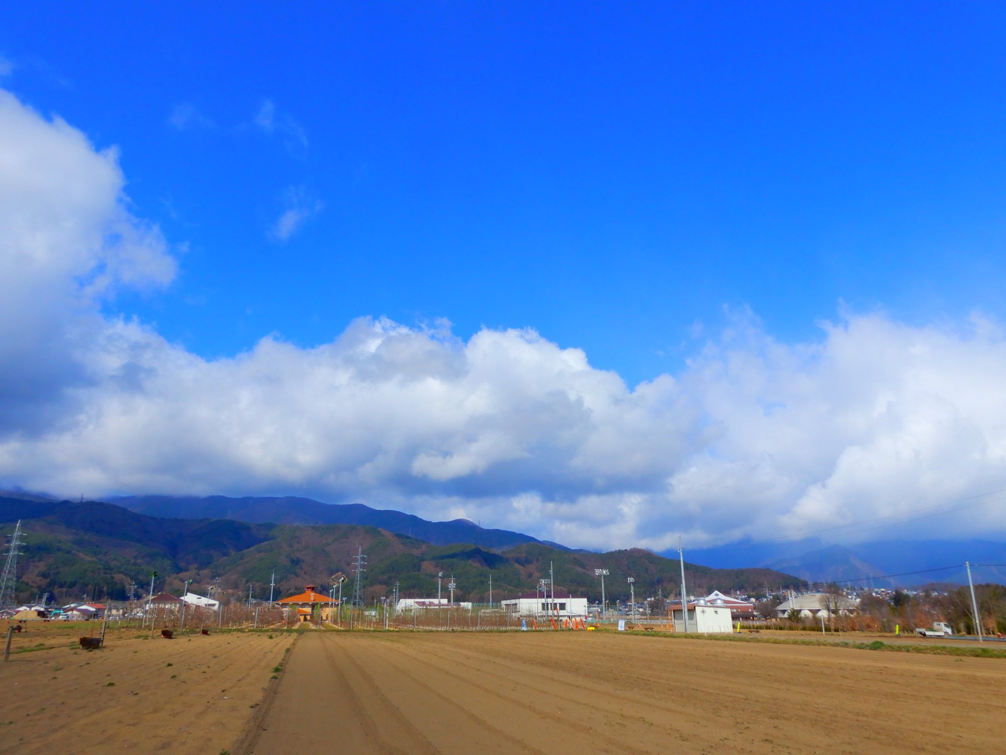【公式】長野県山形村地域おこし協力隊 on Twitter 【公式】長野県山形村地域おこし協力隊 on Twitter