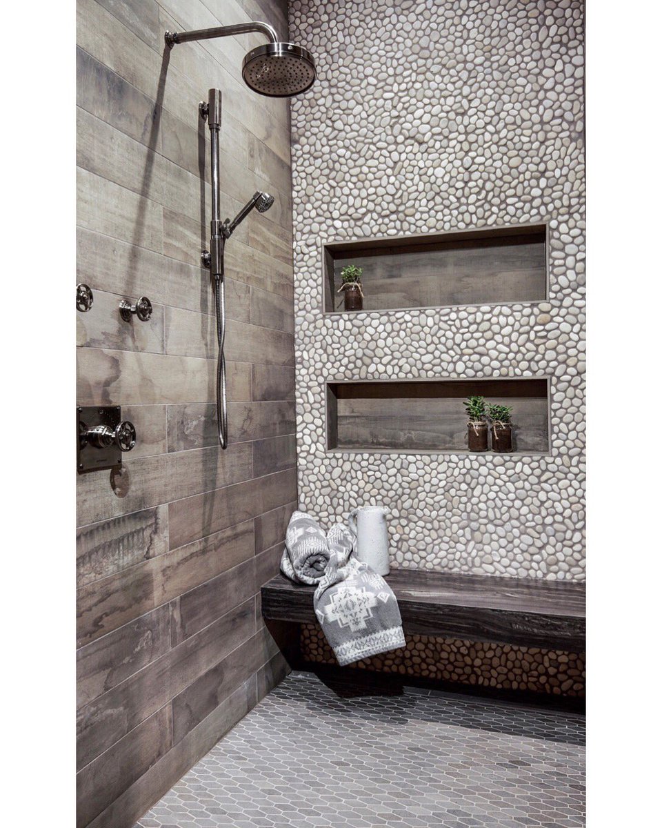 Design_RLD's tweet image. instagram.com/p/BvWj8sShZfN/…