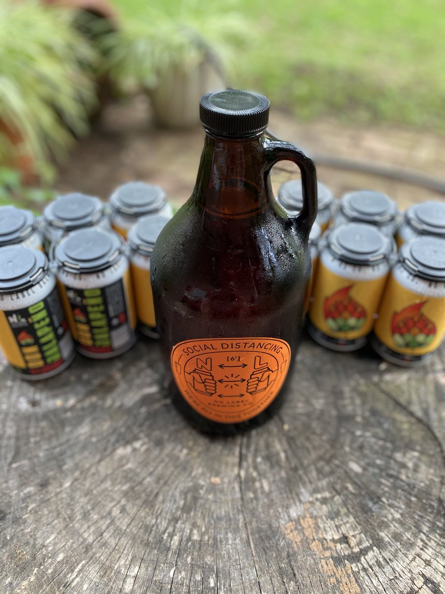 mrmanny34's tweet photo. Just stopped ⁦@NoLabelBrewCo⁩ and got my #SocialDistancing growler (filled with Cherry Cider) and 2 six packs of the best Don Jalapeño https://t.co/Cn7PvjHu6L