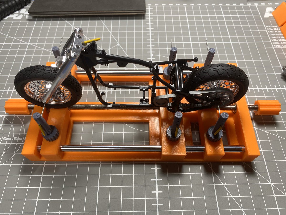 root3p's tweet image. 멀티 지그를 만들어 봤습니다.  바이크. 자동차. 비행기. 함선에 다 사용 가능 합니다.