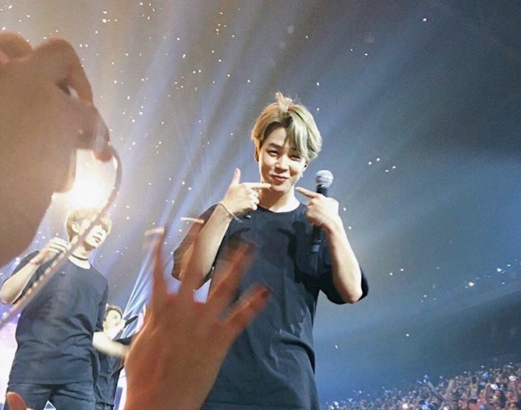 Jimin& #39;s halo
