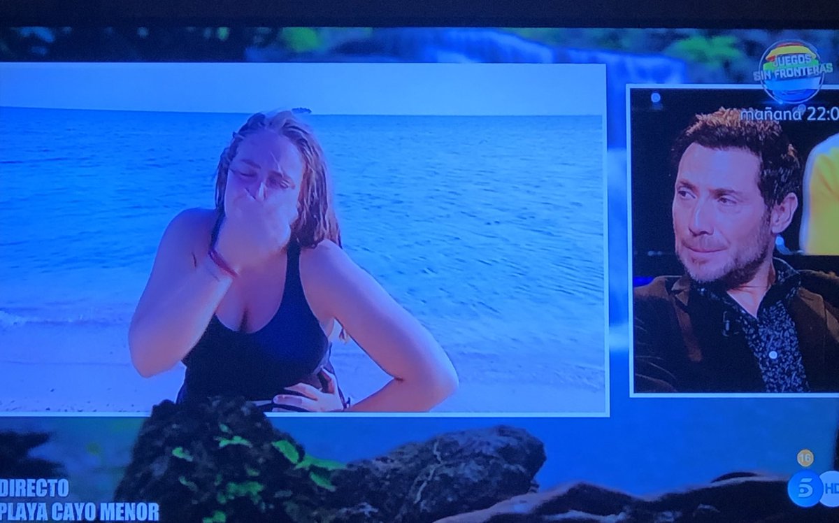 GhBuho's tweet photo. Ya estamos con los favoritismos....

Luego sancionamos a Yiya
Luego le dejamos hablar con su padre
Luego le damos el pollo

@telecincoes de rodillas ante Rocio flores

#SVGala8 https://t.co/RoQDlGUV63