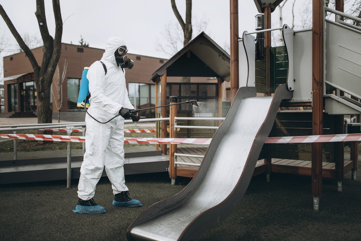 HydraClean offers decontamination services for homes, commercial buildings and public facilities. Give us a call today to speak to one of our Decontamination Specialists. Toll Free 1-877-913-5663 #infectiousdisease #covidcleaning #decontamination #keepingsafe #fullppe #covid2020