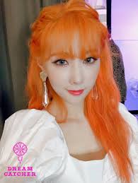 Handong as Aphrodite - Goddess of Love, Beauty, Desire. She came from the sea, an ever-changing form, fit to rule the hearts of all who gaze upon her, regardless of their perceptions, she is perfect in our eyes.