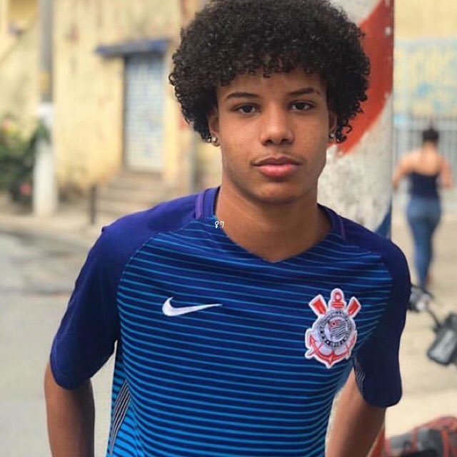 ttoitosete's tweet photo. Tem fiel aqui? https://t.co/NpAO4VrbC3