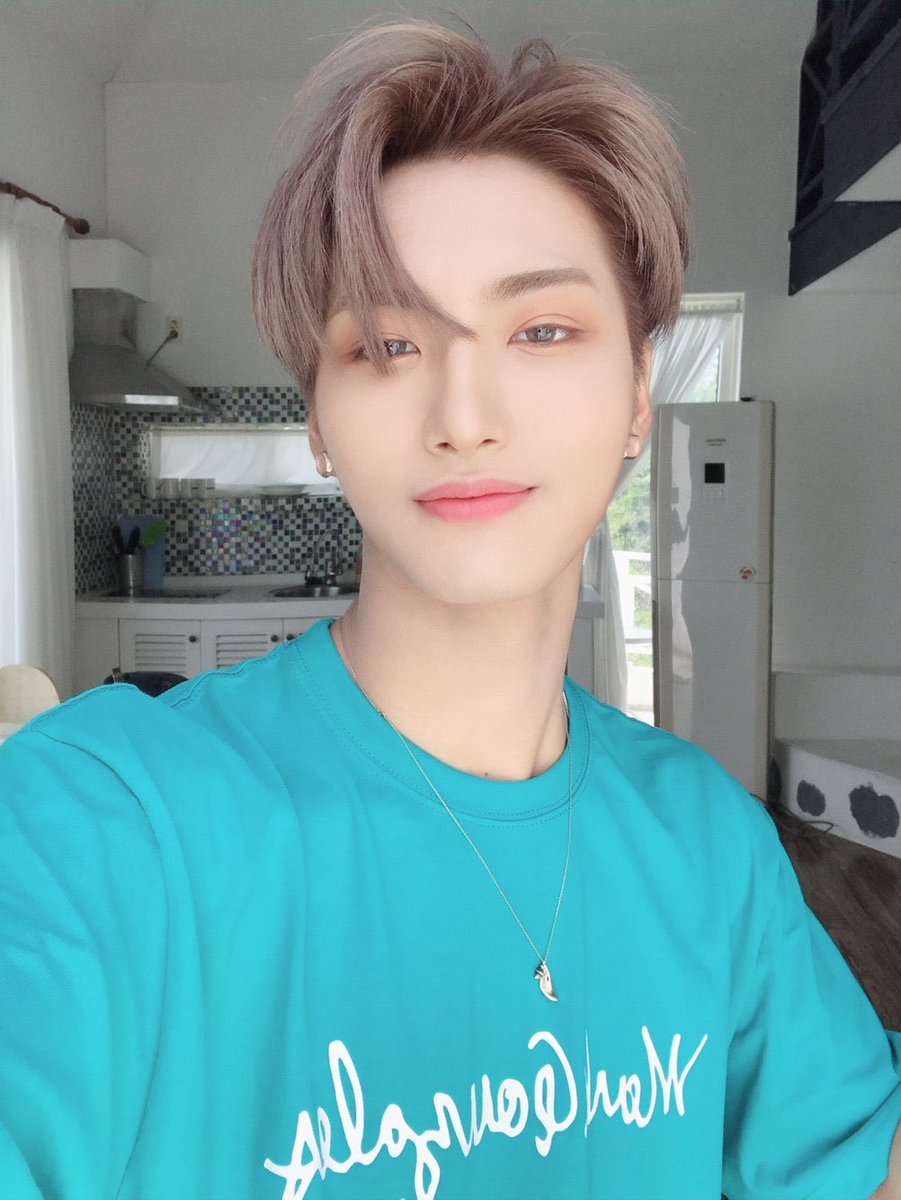 seonghwa as loona albums, a thread