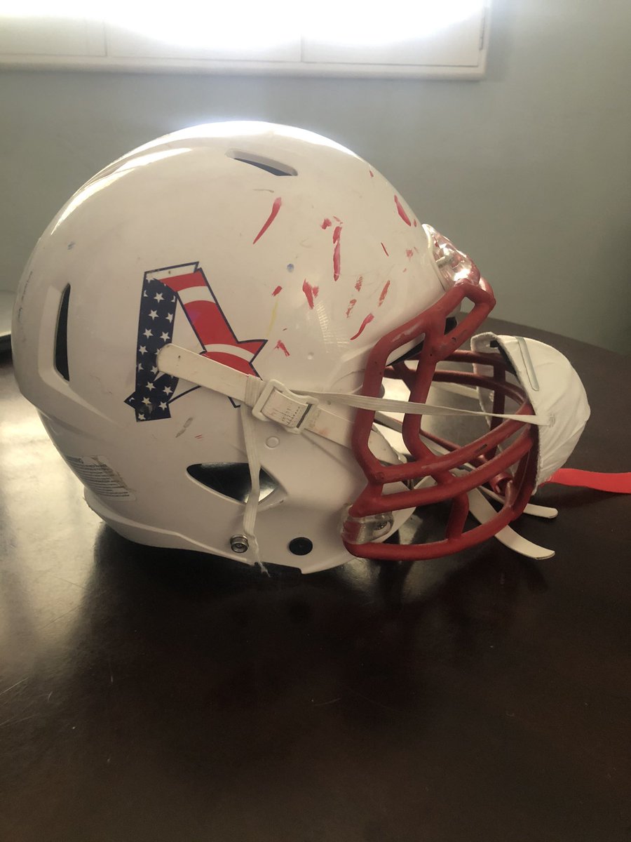 CoachSanders85's tweet photo. I say we are good to go right? I miss Football! #TitanUp #JrTitans #FootballIsLife #HurryUpAndGoAway #Arcadia https://t.co/nmWeNnHs5U