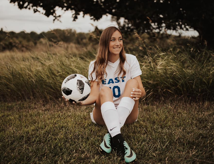 Sccnesoccer's tweet photo. SIGNED! SCC women’s soccer signs Alex Ebert for the fall 2020 season. Alex played on the very successful FC Lincoln 02 girls team, as well as for Lincoln East High School.

Welcome to the program Alex!

#stormsoccerne #stormisbrewing https://t.co/6vWQNNvINm