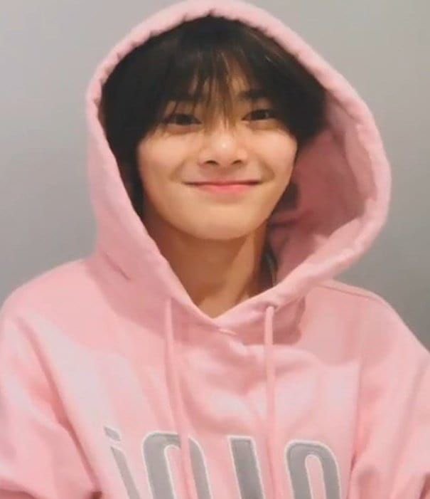 jeongin as sunny - i mean... hello??!!- my daily flintstone vitamin - distinct voice that catches ur attention- might be the cutest person alive - criminally underrated and it’s unfair