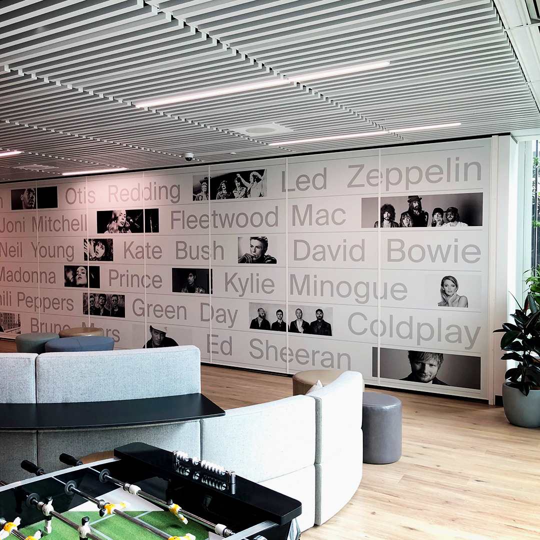 specnetters's tweet image. Stylish Operable Walls for Warner Music from Bildspec [View Article: zcu.io/Elkb] #Warner #Operable #Walls