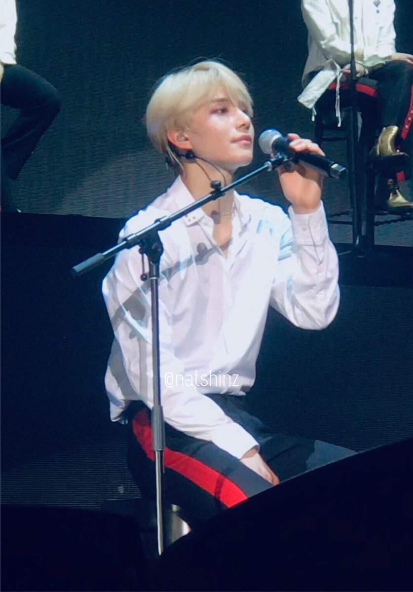 ผัวเชิ้ตขาวไม่เคยไว้ชีวิตใคน