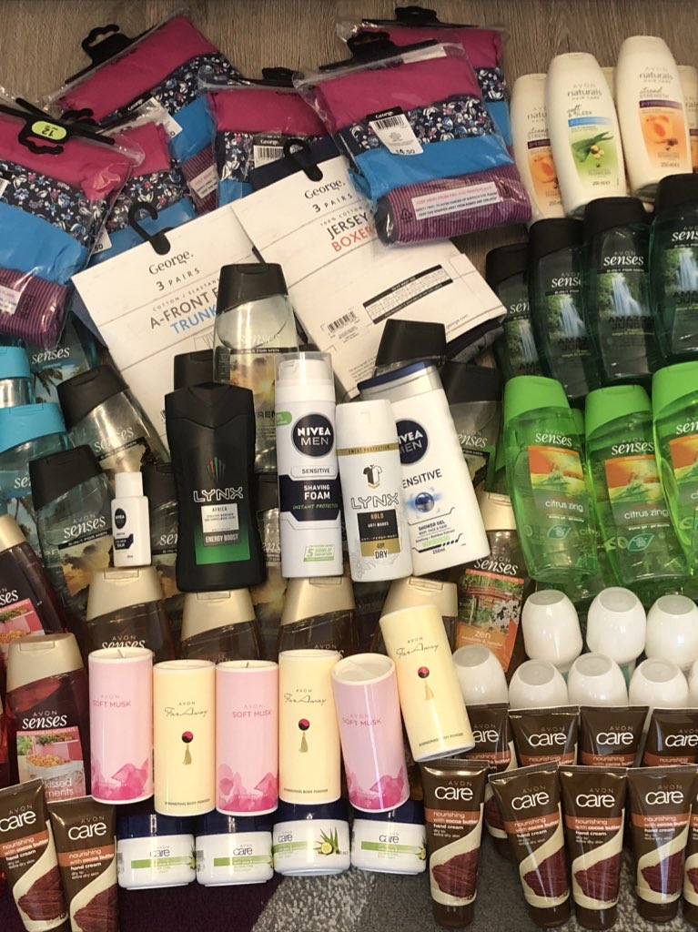 🌈😍 1st donations ready for sorting for patients who cannot have any visitors in all the hospitals in Cardiff and the vale. 

Thank you to everyone who has donated so far!

If anyone wants to donate via my PayPal the details are:

zoejames89@hotmail.com 

Thank you 😊🌈