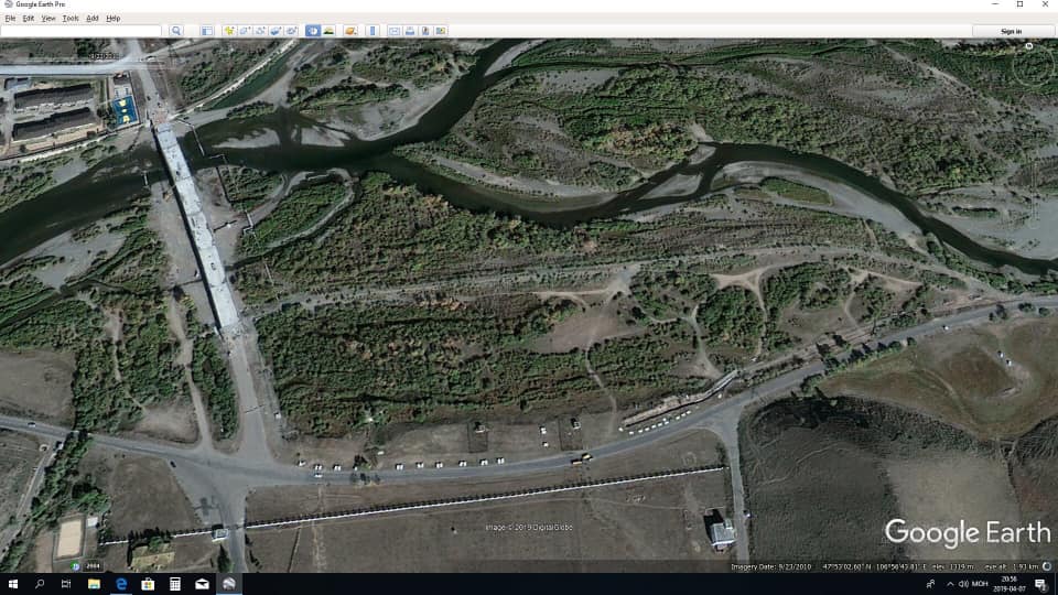 Яг нарийн тооцуултал 2.0 га биш 5.6 га сүйтгэгдсэн бна. 1 га-д 2500 бут бургас ургадаг гэсэн тооцоо бдаг юм Тэгэхээр 14 мянган бут бургас устгагджээ. 1 бут үндсэнд дунджаар 50 мөчир гэж үзвэл 700.000 мөчирлөг бургас хядуулсан бна.БОЯ 9.2 тэрбум ₮ хохирол учирсан гэж тогтоожээ!