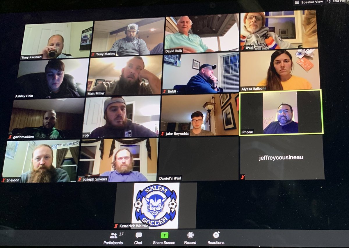 central_stars's tweet photo. “Facing difficulties is inevitable, learning from them is optional.”
    -John C. Maxwell

@starsofma @EcnlFc @FCStarsNH all coming together to learn from one another, for the good our players... and our sanity! 

#weAREdevelopment
#fcstars
#starsnation https://t.co/Y8xcDacs5m