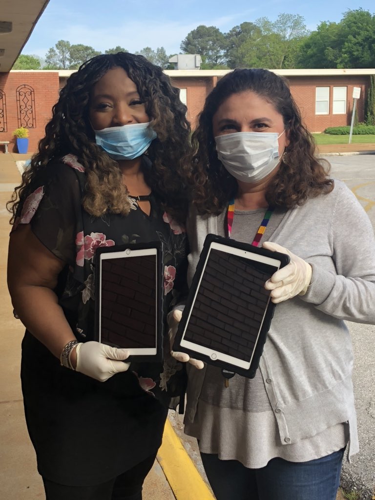 anacbehel's tweet photo. Ready for remote learning! We love and miss our students! ❤️ #ALTOY2020 
@WeedenElem @FlorenceK12 @AlabamaAchieves https://t.co/76cVlKzmJl