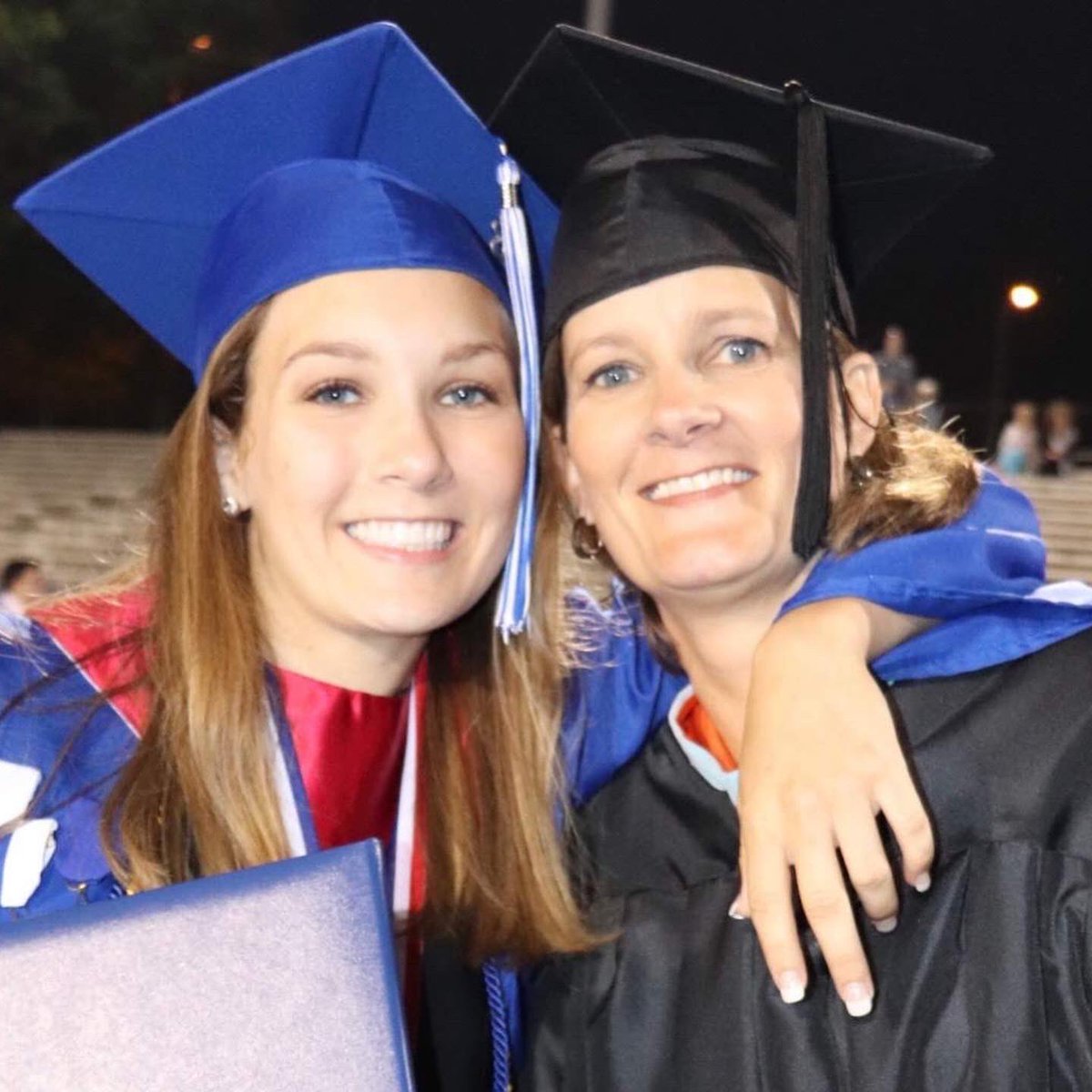 coachksh's tweet photo. Hey class of 2020- welcome to the CHS alumni club!   My heart is with you during these days!  We’ve got 3 alumni in this house thinking about you! Mack (1987) Karen (1990) Rheagan (2018). #RISECleveland @clevecityschool https://t.co/PDKxRhWkaG